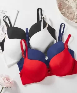⁦طقم داخلي اندر وبراه من فيكتوريا سيكريت | Victoria's Secret⁩ - الصورة ⁦4⁩