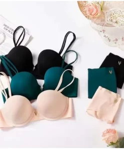 ⁦طقم داخلي اندر وبراه من فيكتوريا سيكريت | Victoria's Secret⁩ - الصورة ⁦9⁩