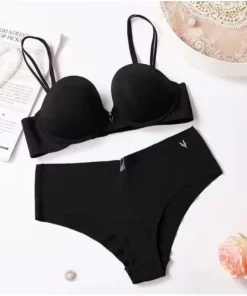 ⁦طقم داخلي اندر وبراه من فيكتوريا سيكريت | Victoria's Secret⁩ - الصورة ⁦5⁩